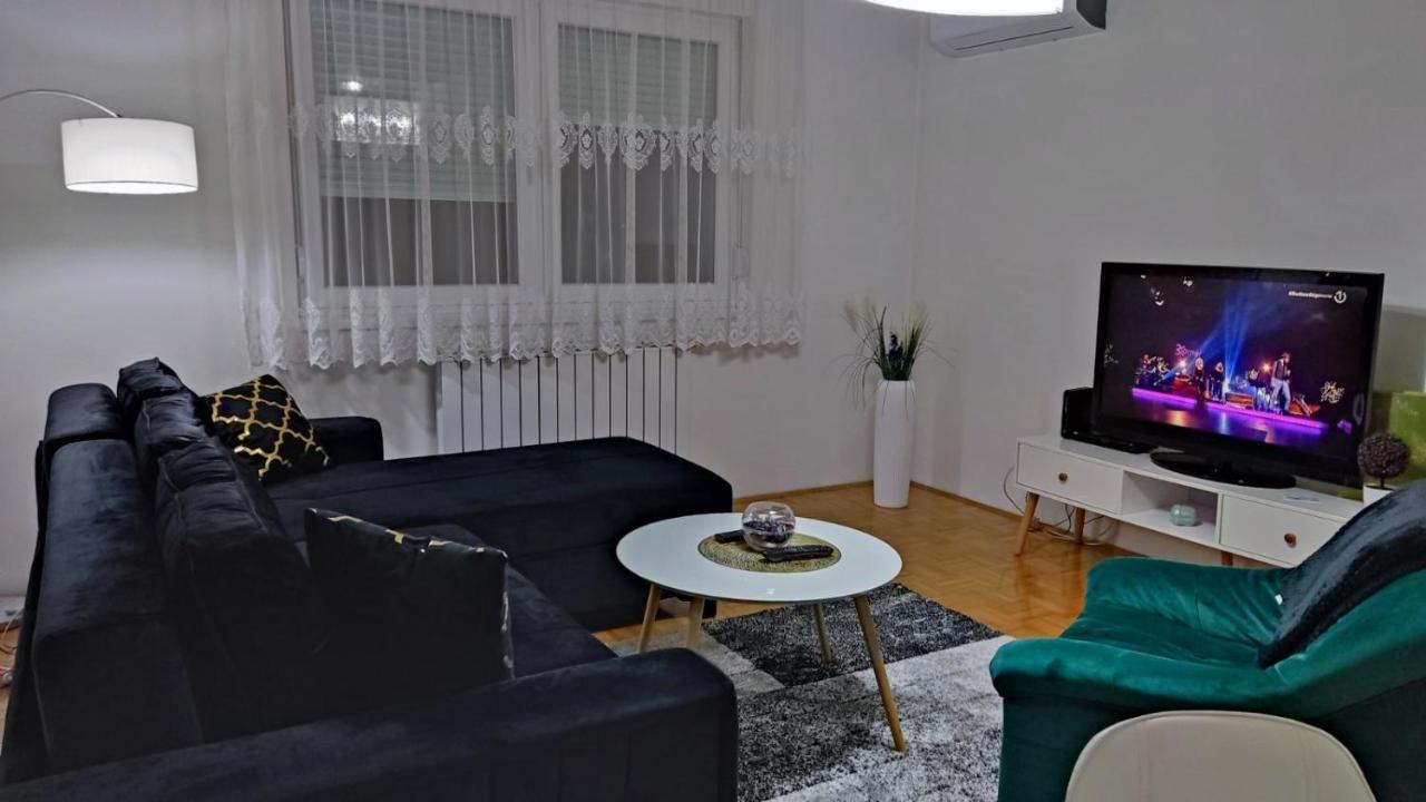 Apartman Carica Visoko Bagian luar foto