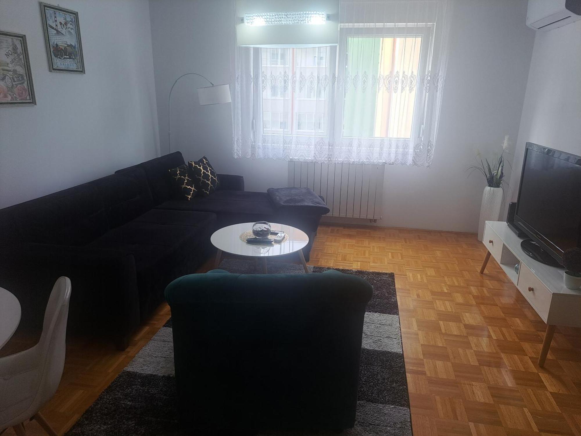 Apartman Carica Visoko Bagian luar foto